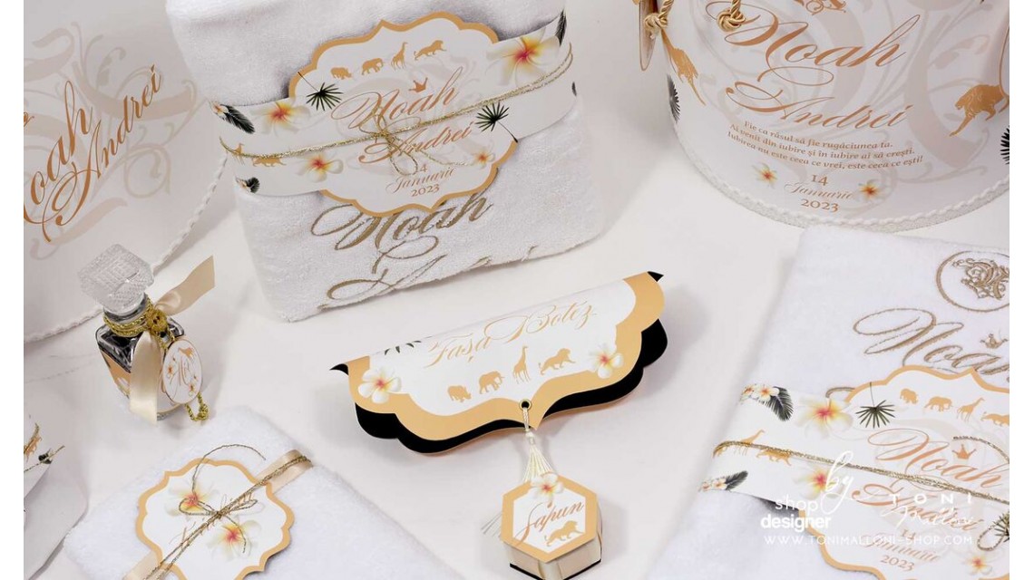 Trusou de botez cu broderie personalizata pentru baieti, Gold Jungle 9